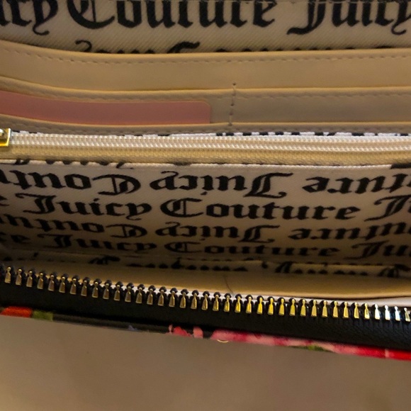 Juicy Couture Black Multi Rose Faux Leather Large Zip Around Wallet NWT - Picture 9 of 10